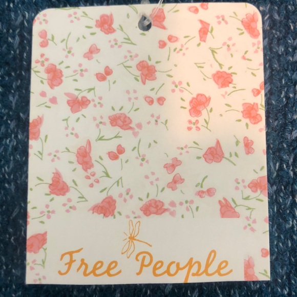 NWT FREE PEOPLE BARDOT SWEATER - Picture 5 of 8